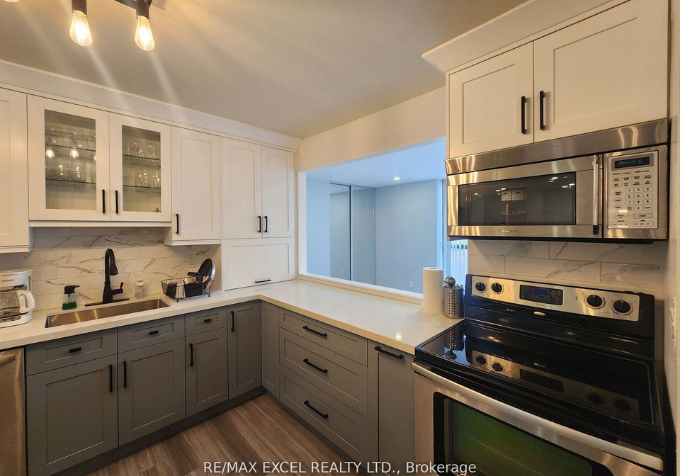 55-bamburgh-circle-scarborough-ontario-e12500464