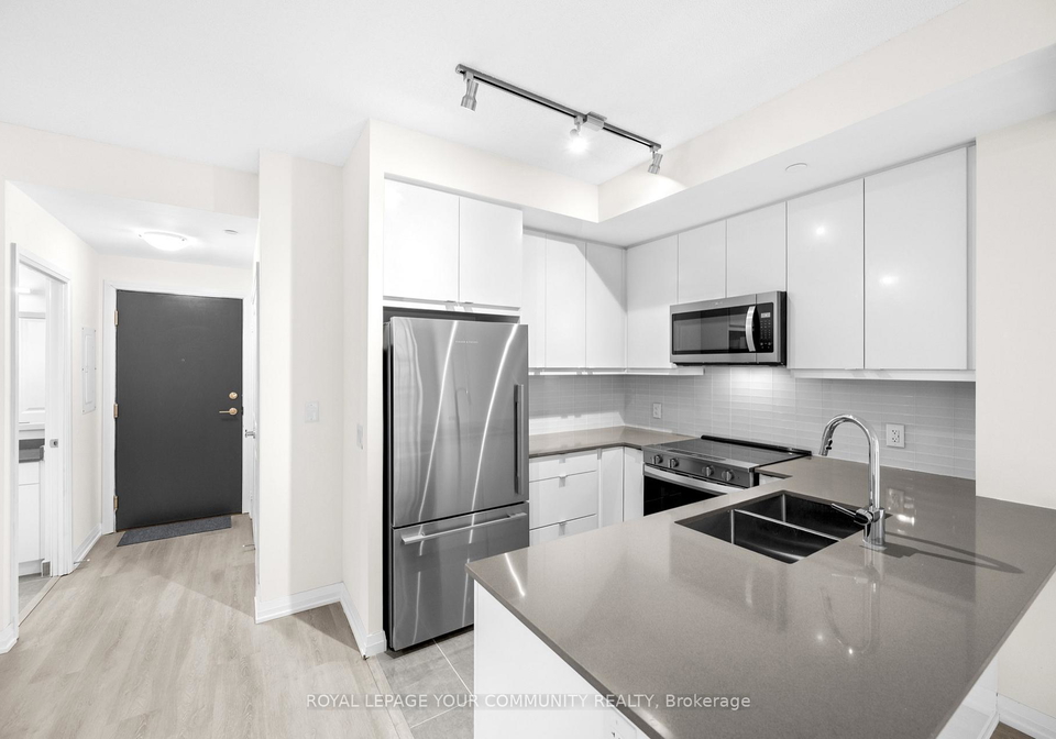 3270-sheppard-avenue-e-scarborough-ontario-e12500642
