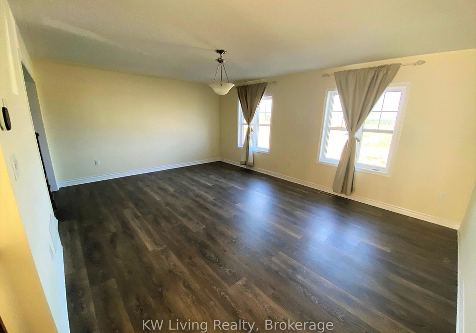 2710-burkholder-drive-pickering-ontario-e12500802