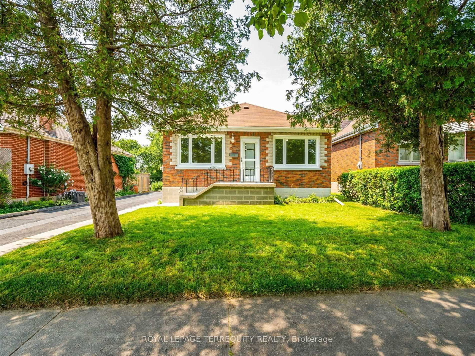 822-douglas-street-oshawa-ontario-e12500912