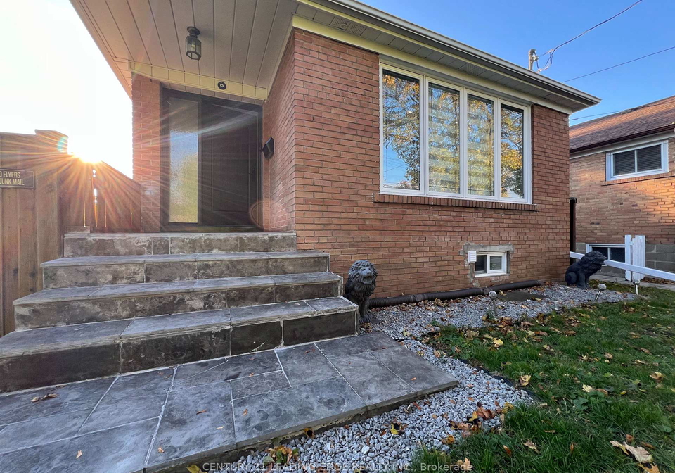 64-lingarde-drive-scarborough-ontario-e12502544