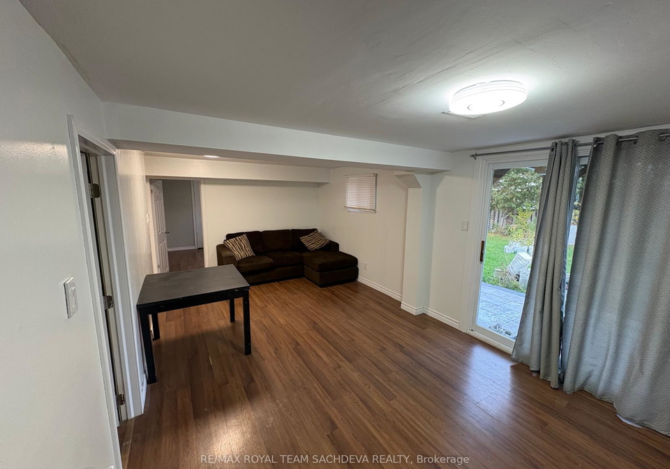 122-caronia-square-scarborough-ontario-e12502828