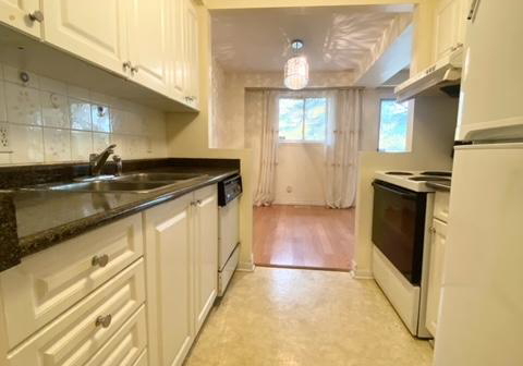 300-bridletowne-circle-scarborough-ontario-e12502994