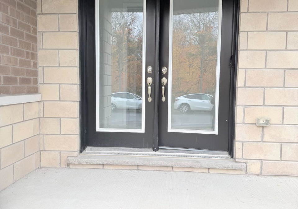 53-woolacott-lane-clarington-ontario-e12503202