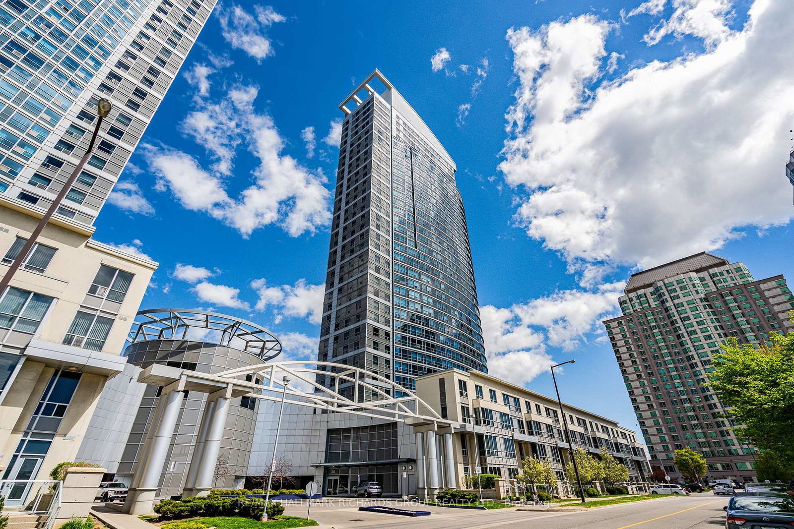 38-lee-centre-drive-scarborough-ontario-e12503788