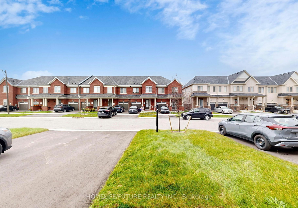 2015-cameron-lott-crescent-oshawa-ontario-e12503954