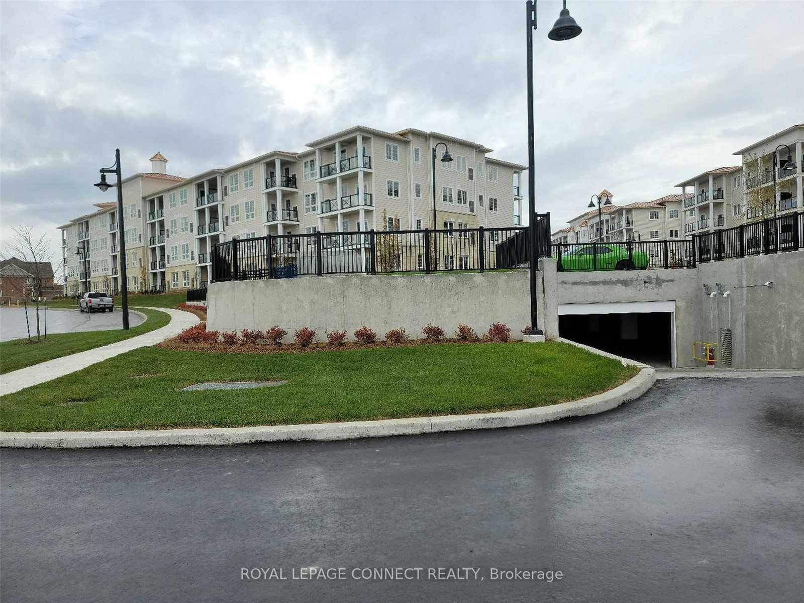 50-lakebreeze-drive-clarington-ontario-e12503972