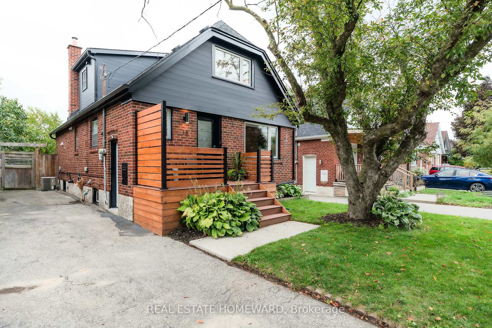 10-norlong-boulevard-east-york-ontario-e12504090