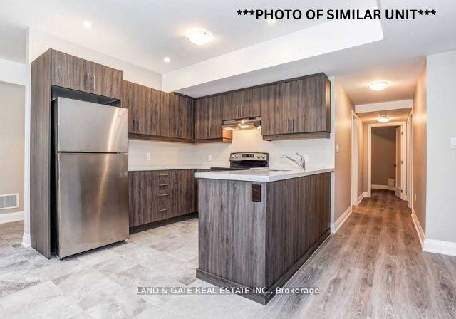 64-lambs-lane-clarington-ontario-e12504538