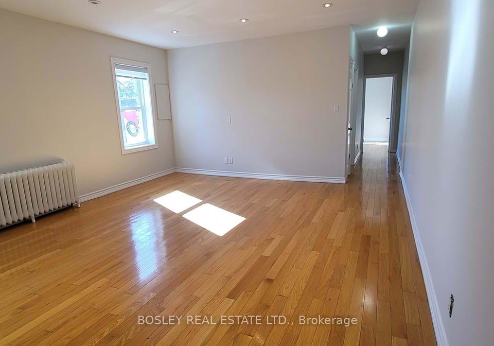 1023-pape-avenue-east-york-ontario-e12505130
