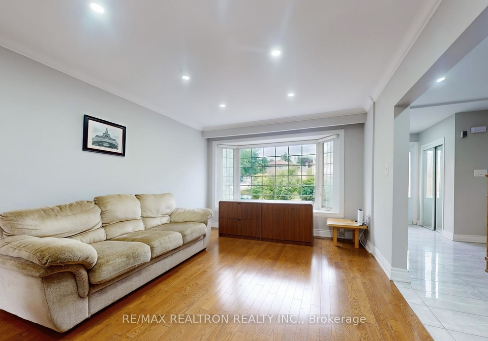 154-merkley-square-scarborough-ontario-e12506686