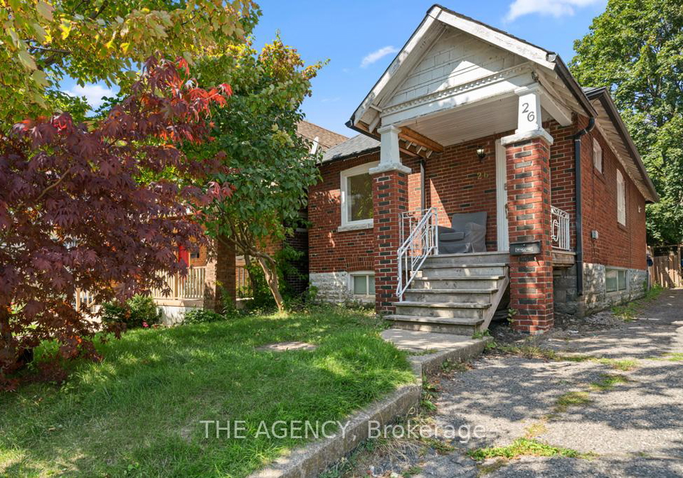 26-gatwick-avenue-east-york-ontario-e12507846