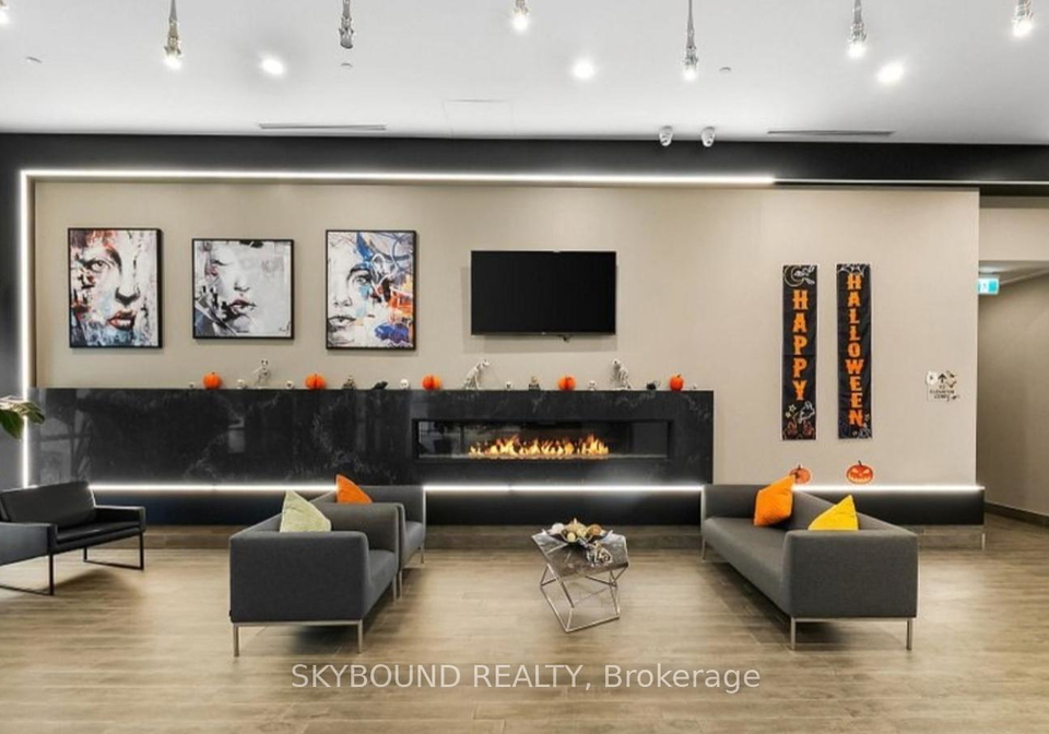 8-trent-avenue-e-toronto-ontario-e12508182