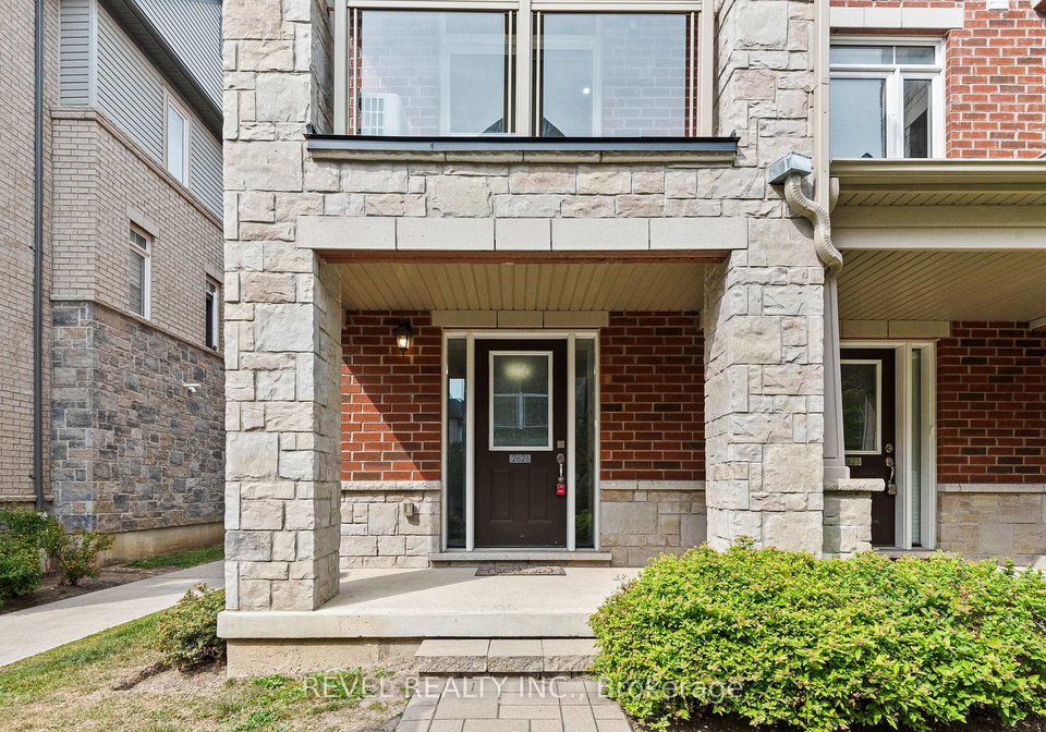 2621-garrison-crossing-pickering-ontario-e12508882