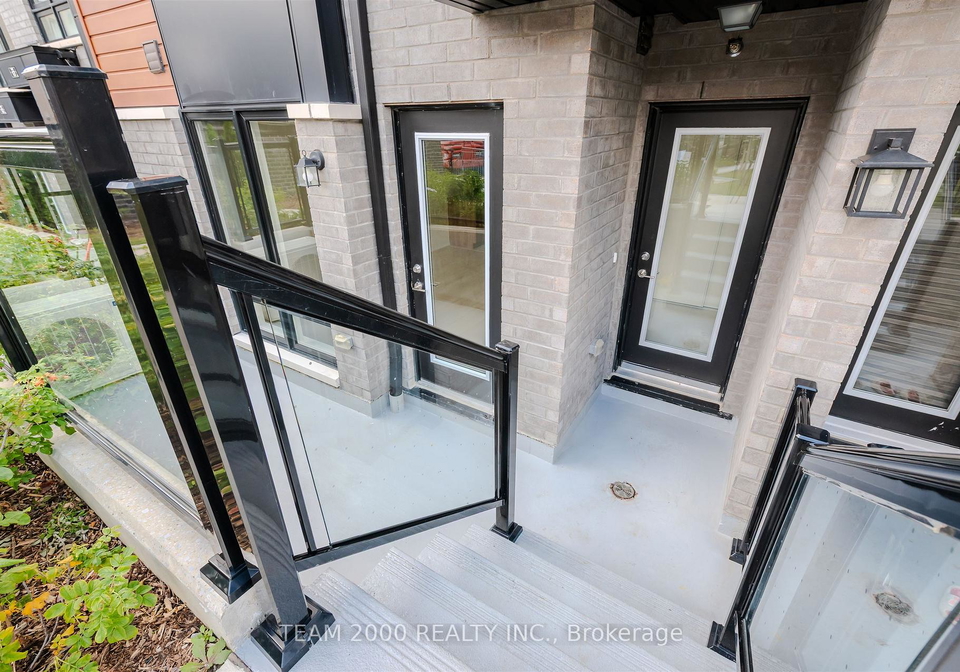 30-liben-way-scarborough-ontario-e12509848