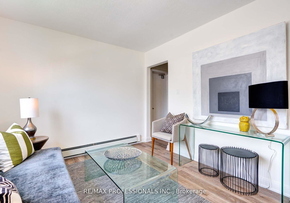284-gledhill-avenue-east-york-ontario-e12510076