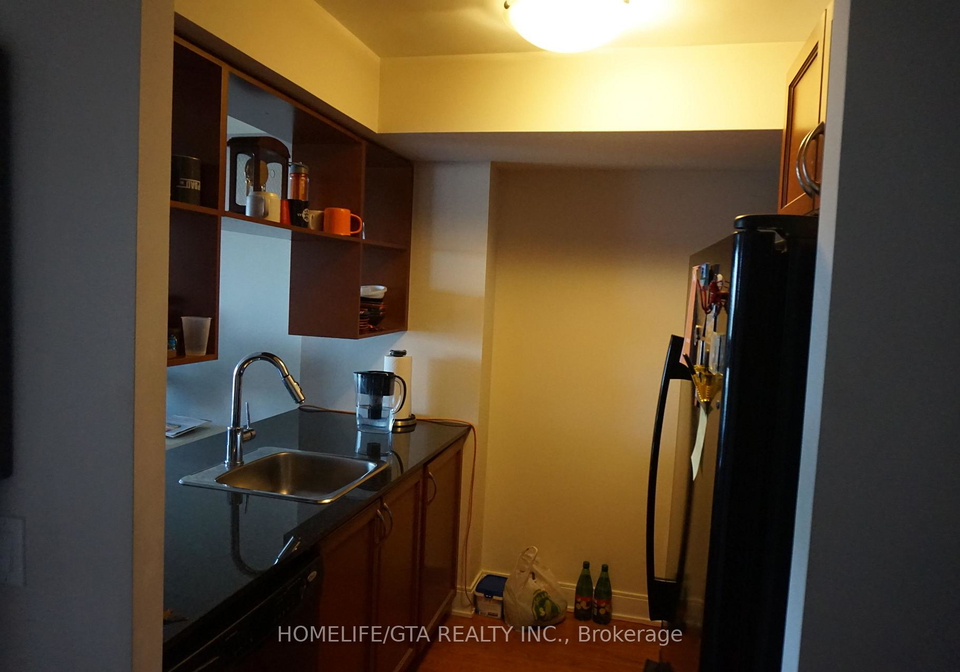 135-village-green-square-scarborough-ontario-e12510120