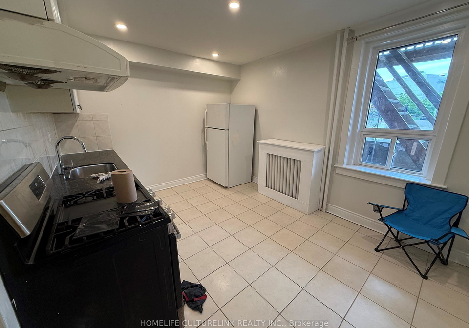 158-danforth-avenue-east-york-ontario-e12510204