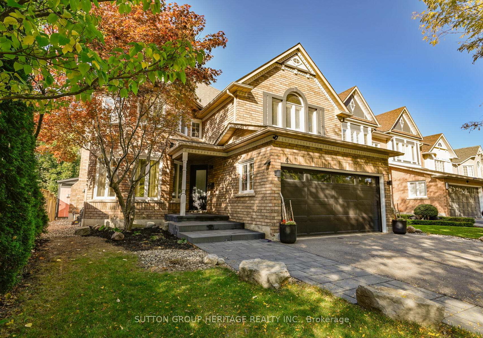4-strickland-drive-ajax-ontario-e12510242