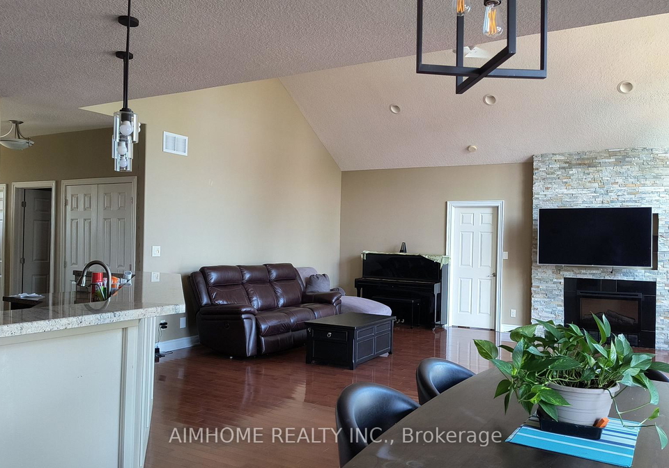 807-stone-street-oshawa-ontario-e12510566