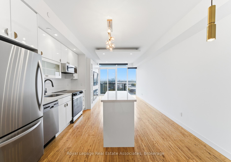 2055-danforth-avenue-toronto-ontario-e12510918