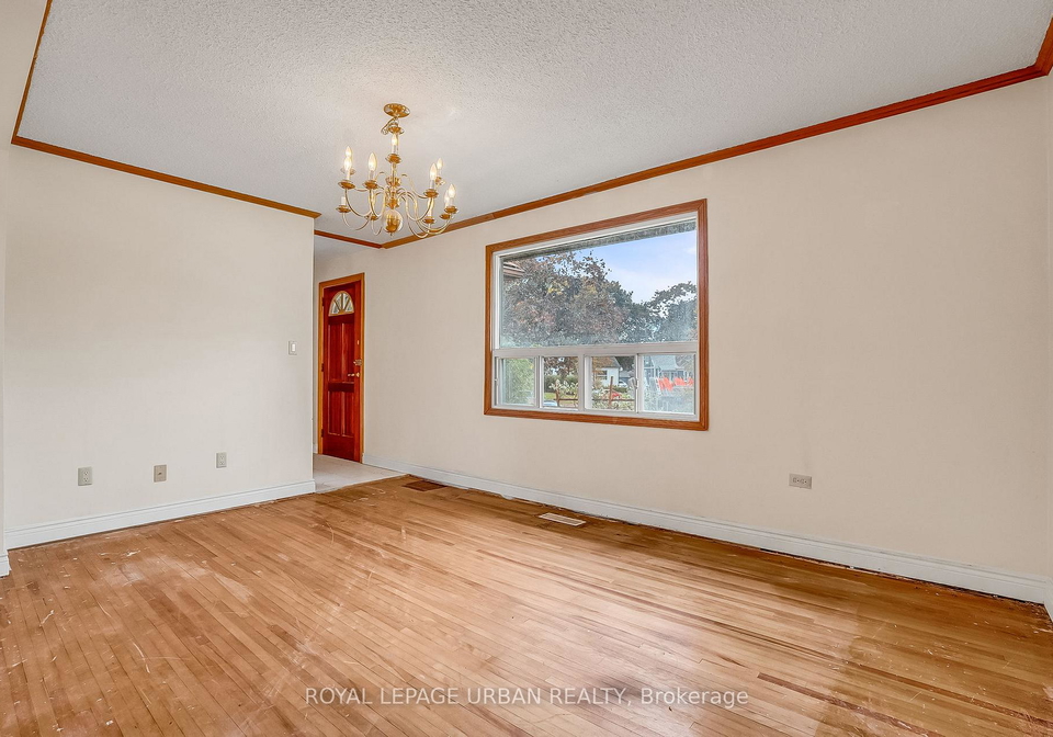 55-merritt-road-east-york-ontario-e12511700