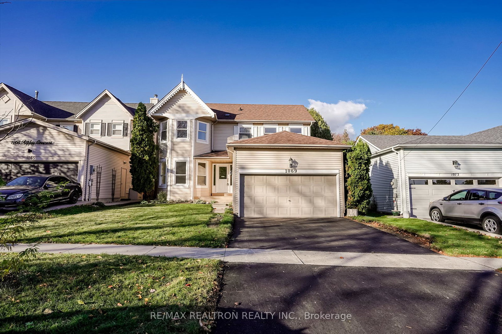 1069-ripley-crescent-oshawa-ontario-e12512628