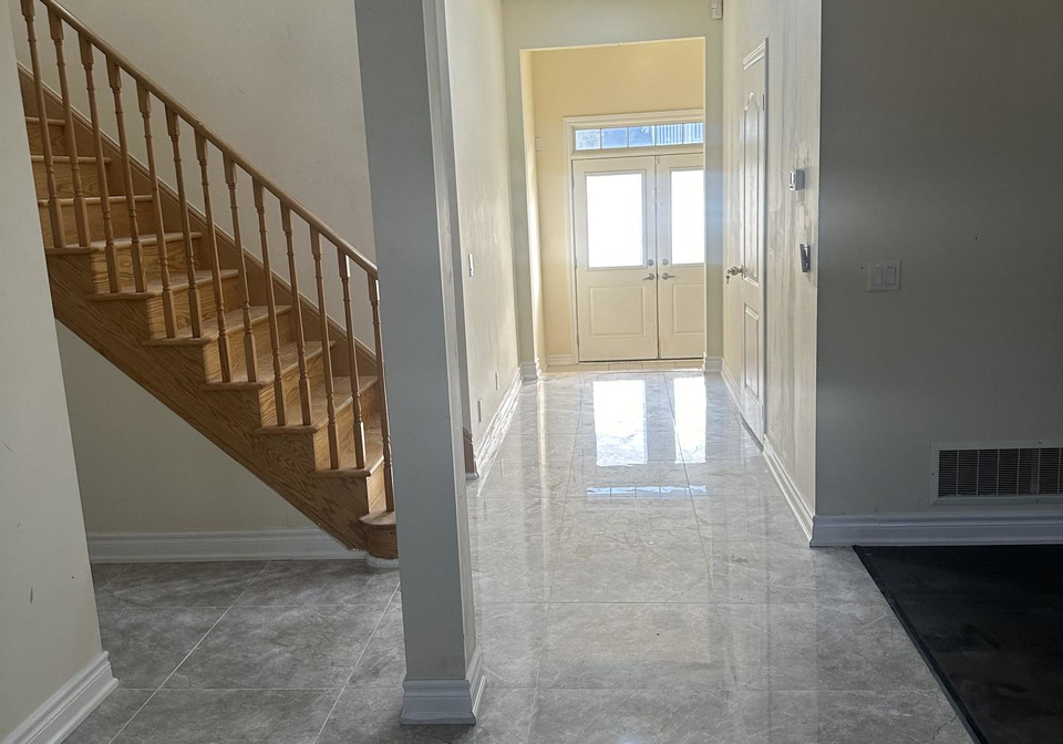 160-sharavogue-avenue-oshawa-ontario-e12513120