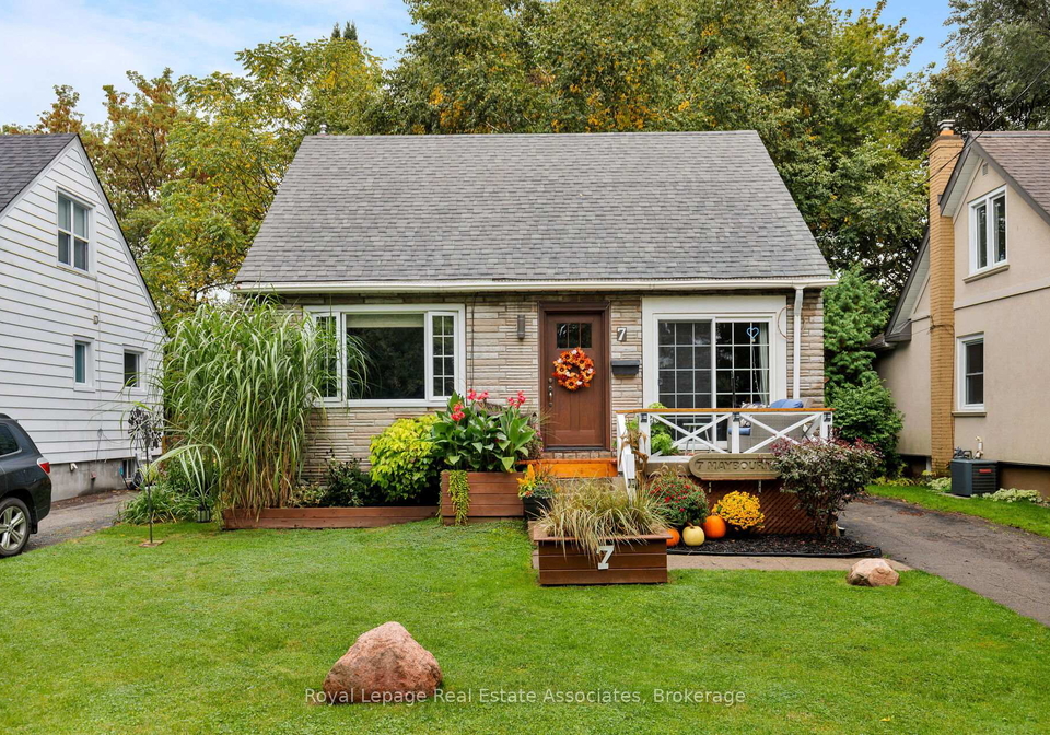 7-maybourne-avenue-scarborough-ontario-e12513534
