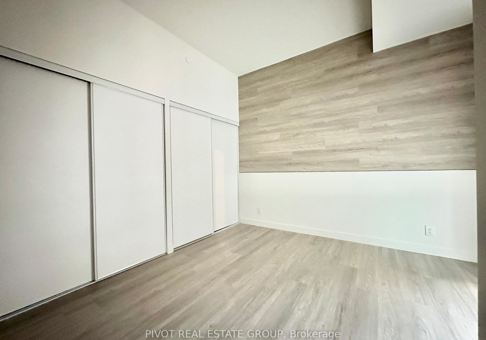 1050-eastern-avenue-toronto-ontario-e12513620