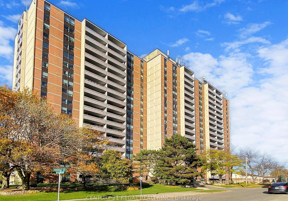 1210-radom-street-pickering-ontario-e12514008