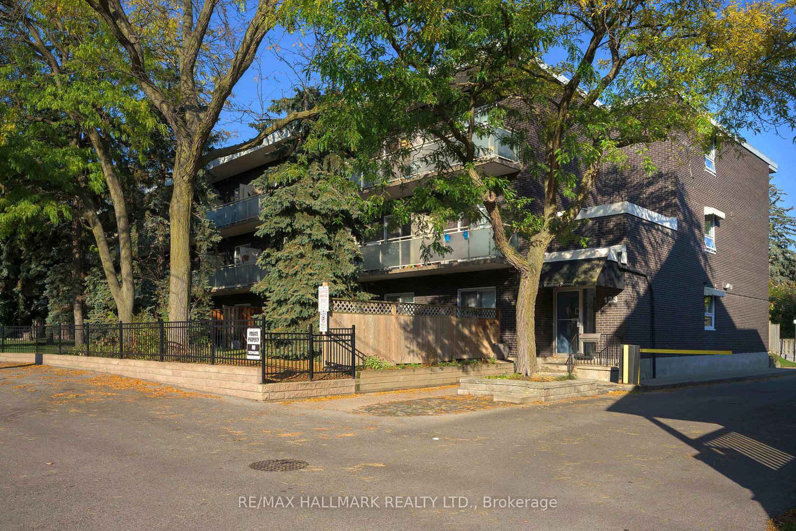 123-woodbine-avenue-toronto-ontario-e12514330