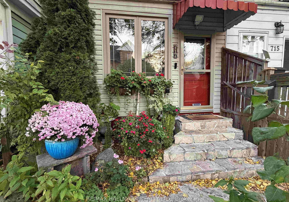 717-rhodes-avenue-toronto-ontario-e12514940