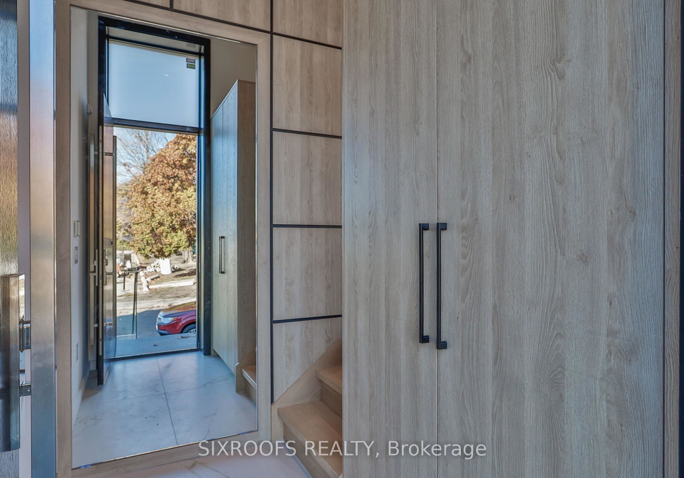 104-roosevelt-road-east-york-ontario-e12515002