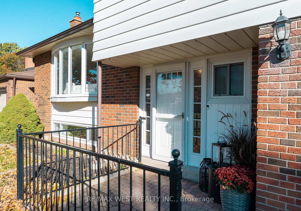 25-bryant-road-ajax-ontario-e12515710