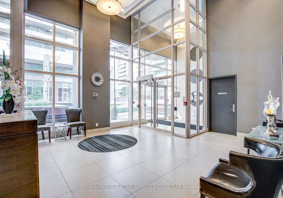 25-town-centre-court-scarborough-ontario-e12515964