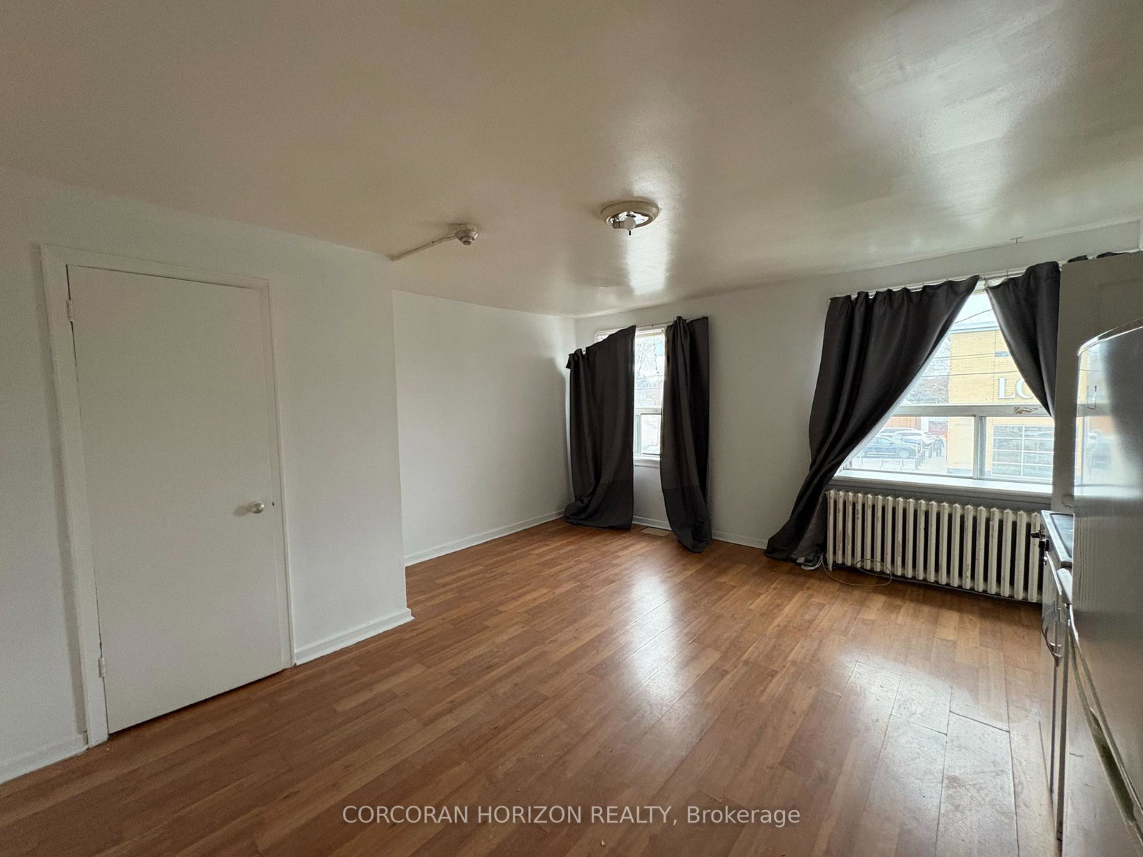 1020-coxwell-avenue-east-york-ontario-e12518292