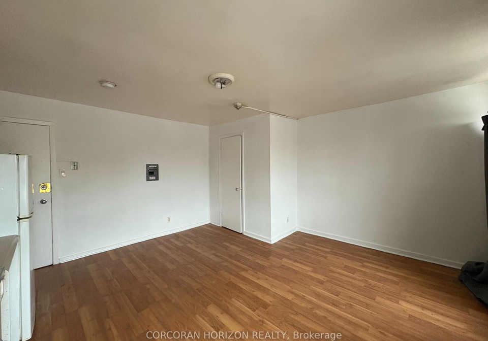 1020-coxwell-avenue-east-york-ontario-e12518292
