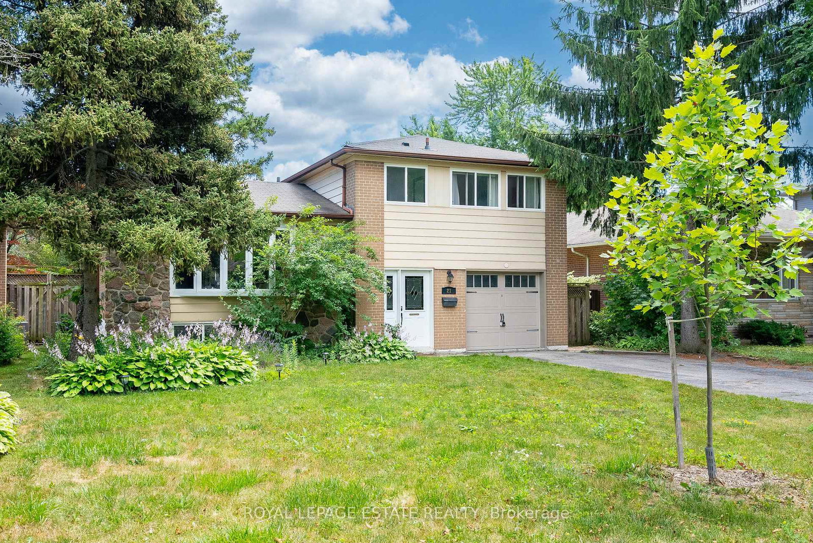 21-nuffield-drive-scarborough-ontario-e12518984