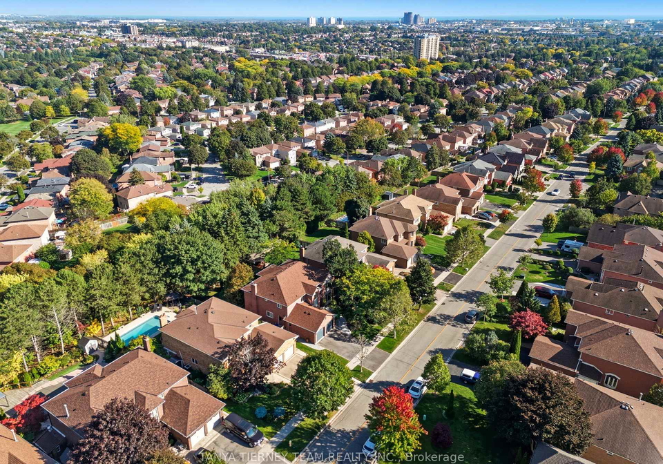 33-simms-drive-ajax-ontario-e12519404