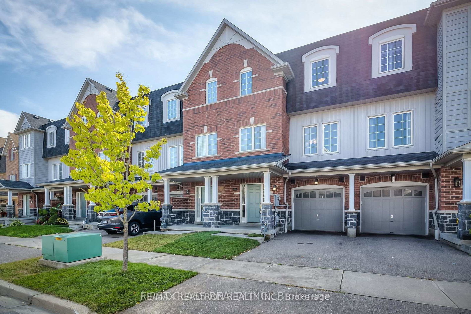 1719-carousel-drive-pickering-ontario-e12519408