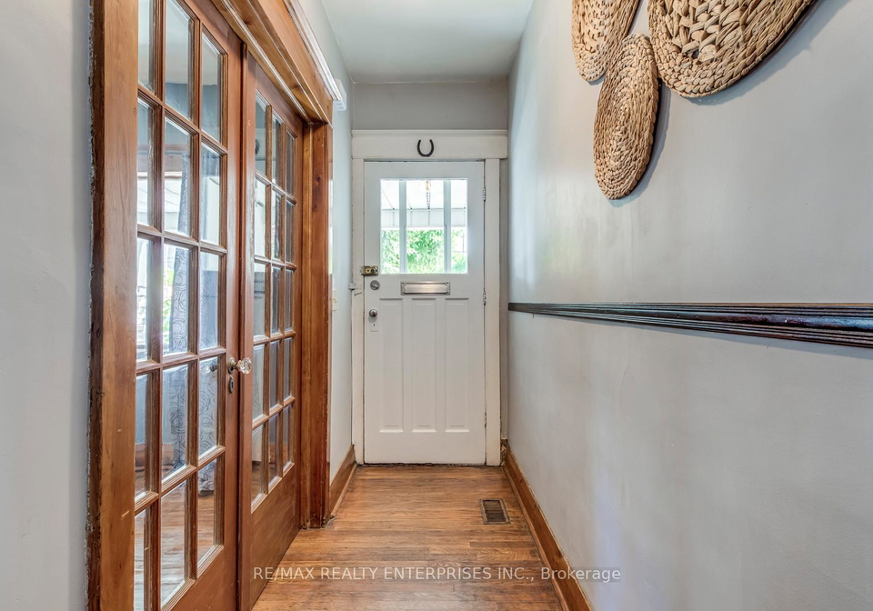 370-coxwell-avenue-toronto-ontario-e12521392