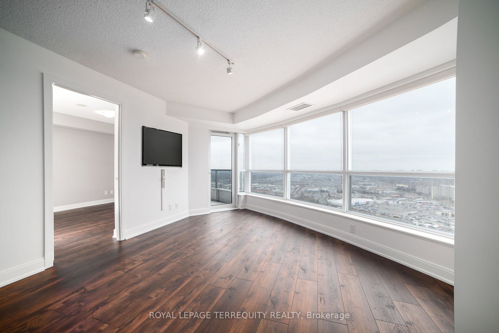 125-village-green-square-scarborough-ontario-e12521608