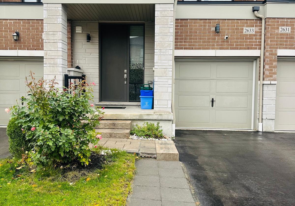 2633-cerise-manor-pickering-ontario-e12521974