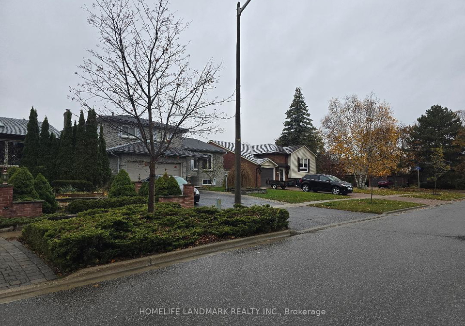 185-iroquois-avenue-oshawa-ontario-e12522730