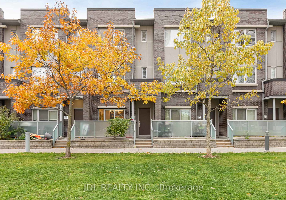 290-village-green-square-scarborough-ontario-e12523394