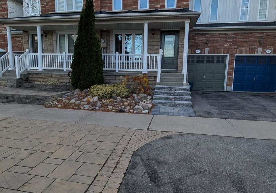 1505-avonmore-square-pickering-ontario-e12526990