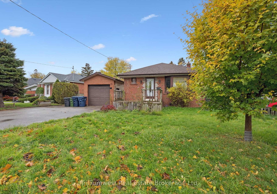 22-compton-drive-scarborough-ontario-e12527022