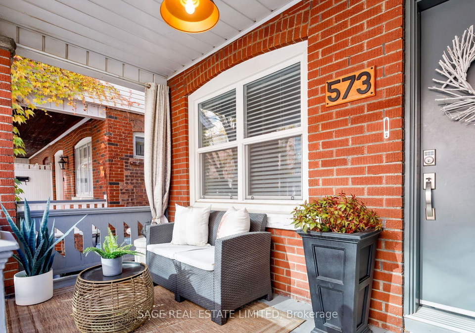 573-sammon-avenue-east-york-ontario-e12527500