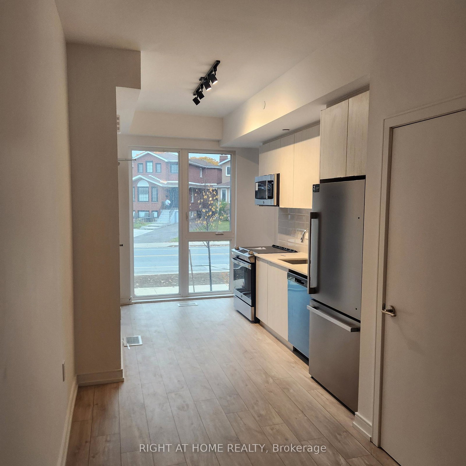 168-clonmore-drive-scarborough-ontario-e12527644